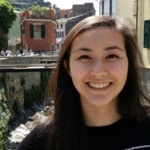 Meet your Posher, Kaela